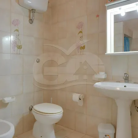Flora - Goelba Apartamento
