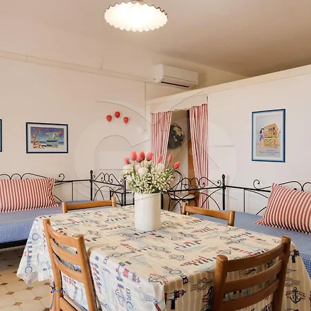 Flora - Goelba Apartamento