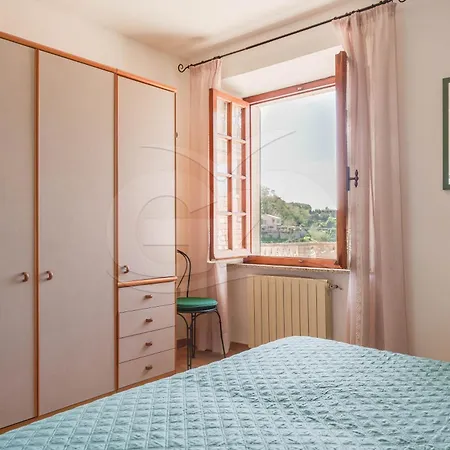 Flora - Goelba Apartamento *